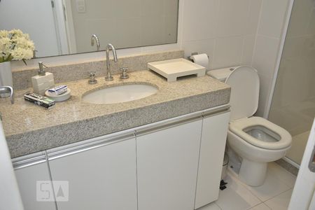 Apartamento para alugar com 321m², 5 quartos e 2 vagasBanheiro