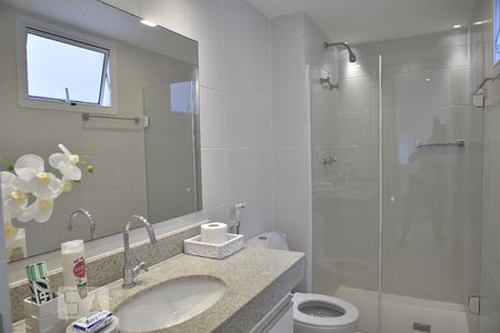 Apartamento para alugar com 321m², 5 quartos e 2 vagasBanheiro do Quarto 4