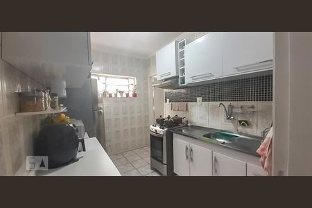 Cozinha de apartamento à venda com 3 quartos, 70m² em Campestre, Santo André