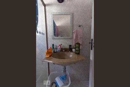 Casa para alugar com 120m², 3 quartos e 3 vagasBanheiro