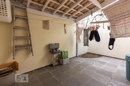 Casa para alugar com 120m², 3 quartos e 3 vagasQuintal 