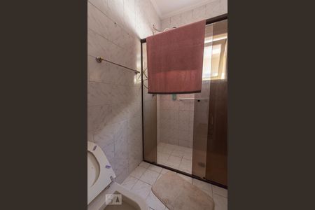 Casa para alugar com 120m², 3 quartos e 3 vagasBanheiro