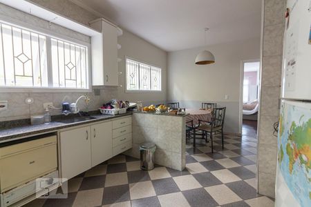 Casa para alugar com 120m², 3 quartos e 3 vagasCozinha