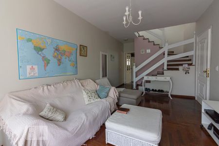 Sala de casa à venda com 3 quartos, 120m² em Vila Adalgisa, São Paulo