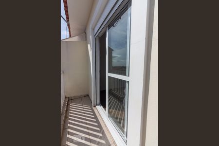 Casa para alugar com 120m², 3 quartos e 3 vagasVaranda