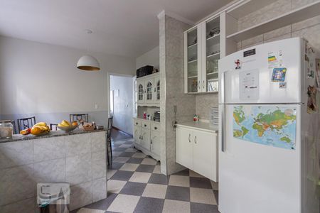 Casa para alugar com 120m², 3 quartos e 3 vagasCozinha