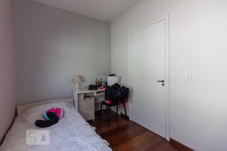 Casa para alugar com 120m², 3 quartos e 3 vagasQuarto 2