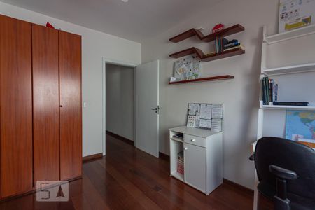 Casa para alugar com 120m², 3 quartos e 3 vagasQuarto 1