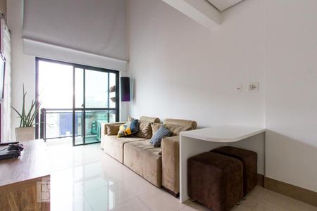 Sala de kitnet/studio para alugar com 1 quarto, 45m² em Moema, São Paulo