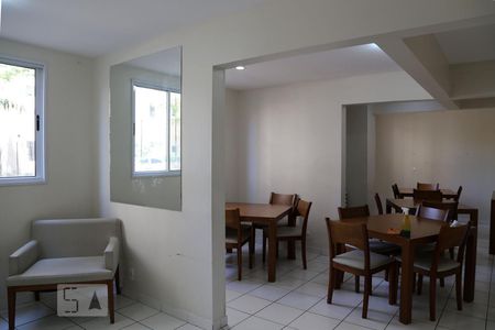 Apartamento para alugar com 50m², 2 quartos e 1 vagaÁrea comum - Salão de festas