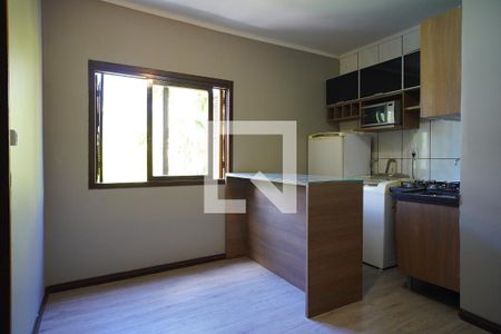 Sala e Cozinha de apartamento para alugar com 1 quarto, 33m² em Bom Fim, Porto Alegre