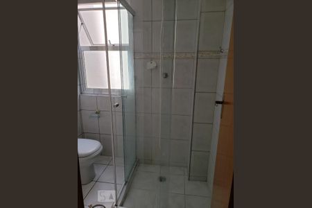 Banheiro de apartamento à venda com 1 quarto, 49m² em Vila Ester (zona Norte), São Paulo