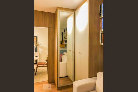 Apartamento à venda com 69m², 2 quartos e 1 vaga