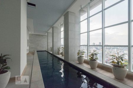 Piscina de kitnet/studio para alugar com 1 quarto, 34m² em Centro, Osasco