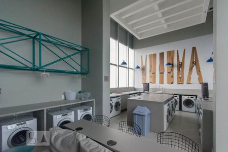 Studio à venda com 34m², 1 quarto e 1 vaga Studio à venda com 34m², 1 quarto e 1 vagaLavanderia