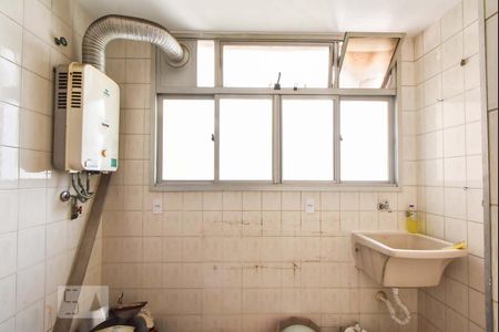 Apartamento à venda com 70m², 3 quartos e 2 vagasLavanderia