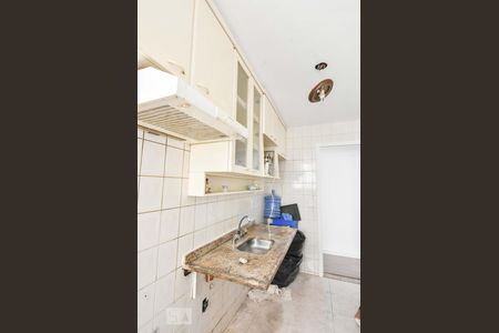 Apartamento à venda com 70m², 3 quartos e 2 vagasCozinha