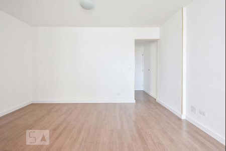Sala de apartamento à venda com 3 quartos, 70m² em Jardim Consórcio, São Paulo