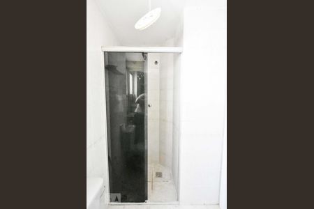 Apartamento à venda com 70m², 3 quartos e 2 vagasBanheiro 02