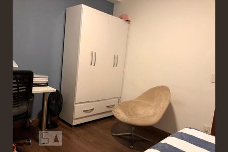 Apartamento à venda com 126m², 4 quartos e 2 vagasQuarto 4