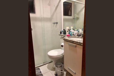 Apartamento à venda com 126m², 4 quartos e 2 vagasBanheiro da Suite 3