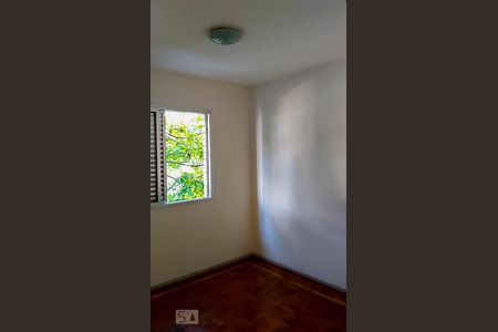 Quarto 2 de apartamento para alugar com 2 quartos, 52m² em Cambuci, São Paulo