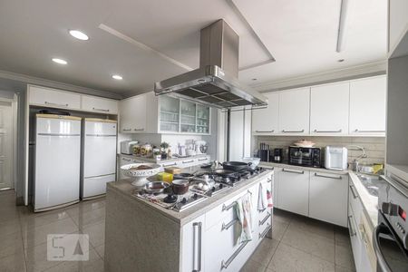 Apartamento à venda com 378m², 4 quartos e 5 vagasCozinha