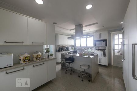 Apartamento à venda com 378m², 4 quartos e 5 vagasCozinha