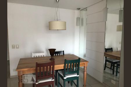 Apartamento à venda com 75m², 3 quartos e 2 vagas Apartamento à venda com 75m², 3 quartos e 2 vagasSala