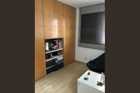 Apartamento à venda com 75m², 3 quartos e 2 vagas Apartamento à venda com 75m², 3 quartos e 2 vagasQuarto 1
