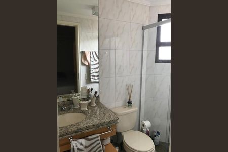 Apartamento à venda com 75m², 3 quartos e 2 vagas Apartamento à venda com 75m², 3 quartos e 2 vagasBanheiro