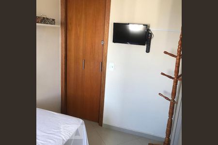 Quarto 2 de apartamento para alugar com 2 quartos, 52m² em Jardim Peri, São Paulo