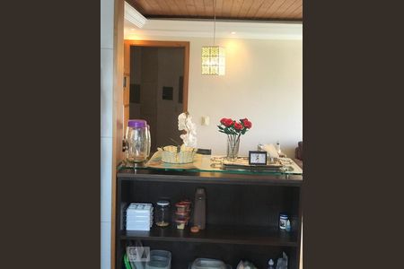 Cozinha de apartamento para alugar com 2 quartos, 52m² em Jardim Peri, São Paulo