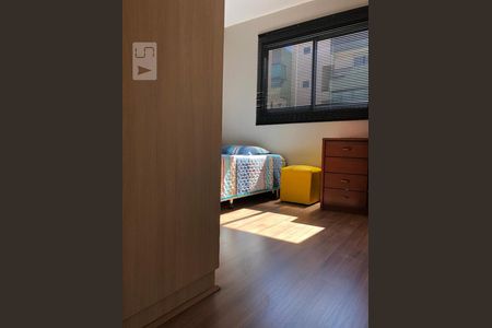Apartamento para alugar com 76m², 2 quartos e 1 vagaQuarto