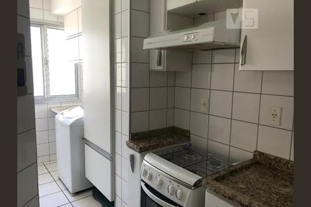 Apartamento para alugar com 76m², 2 quartos e 1 vagaCozinha