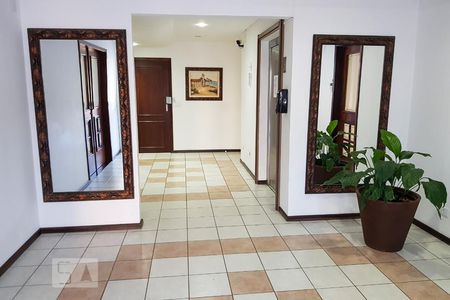 Apartamento para alugar com 70m², 3 quartos e 2 vagasPortaria