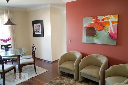 Sala de apartamento para alugar com 3 quartos, 70m² em Bigorrilho, Curitiba