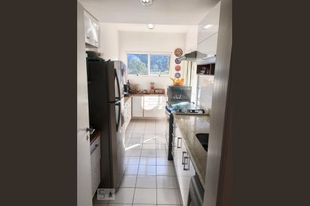 Apartamento à venda com 110m², 2 quartos e 2 vagasCozinha