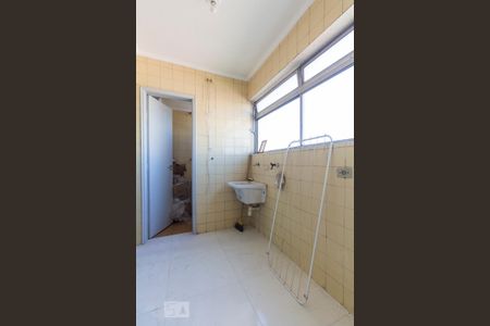 Apartamento para alugar com 78m², 3 quartos e 1 vagaÁrea de Serviço