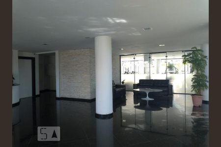Apartamento para alugar com 78m², 3 quartos e 1 vagaHall social