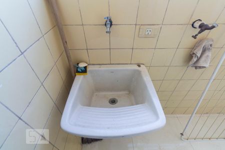 Apartamento para alugar com 78m², 3 quartos e 1 vagaÁrea de Serviço