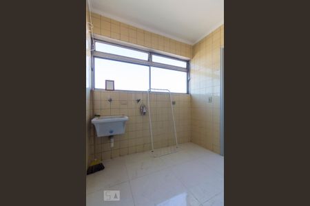 Apartamento para alugar com 78m², 3 quartos e 1 vagaÁrea de Serviço