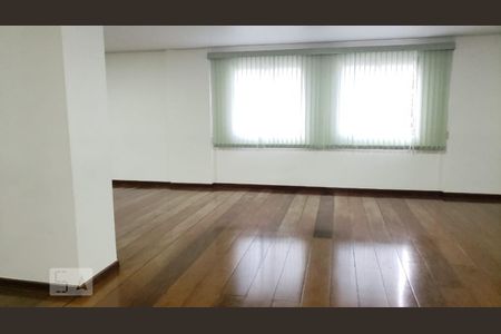 Apartamento para alugar com 55m², 2 quartos e 1 vaga Apartamento para alugar com 55m², 2 quartos e 1 vagaSalão de Festas