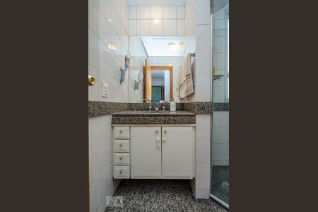 Apartamento para alugar com 100m², 3 quartos e 1 vagaBanheiro Social