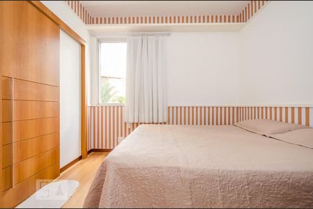 Apartamento para alugar com 100m², 3 quartos e 1 vagaSuíte