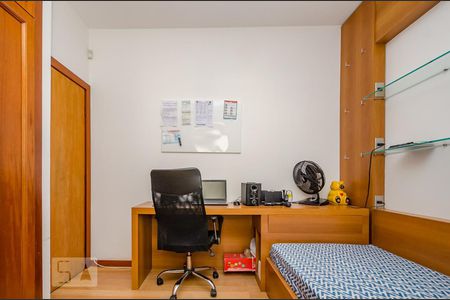 Apartamento para alugar com 100m², 3 quartos e 1 vagaQuarto 2