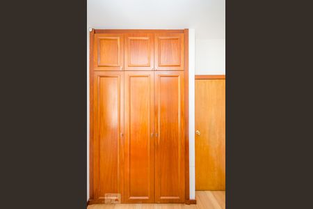 Apartamento para alugar com 100m², 3 quartos e 1 vagaQuarto 2