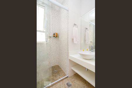 Apartamento para alugar com 100m², 3 quartos e 1 vagaBanheiro da Suíte