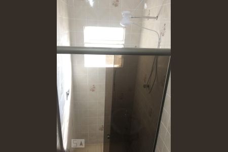 Banheiro de casa para alugar com 1 quarto, 62m² em Vila Bauab, São Paulo