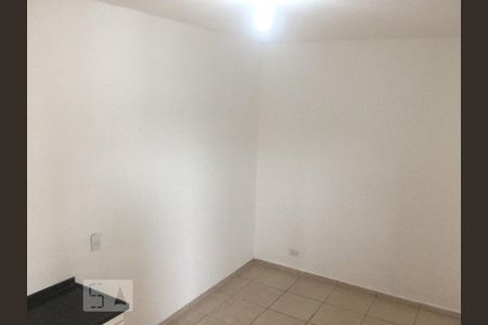 Cozinha de casa para alugar com 1 quarto, 62m² em Vila Bauab, São Paulo